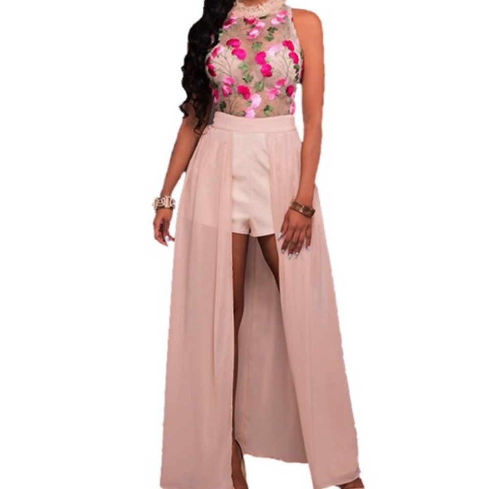 Elegant floral long bohemian dress.